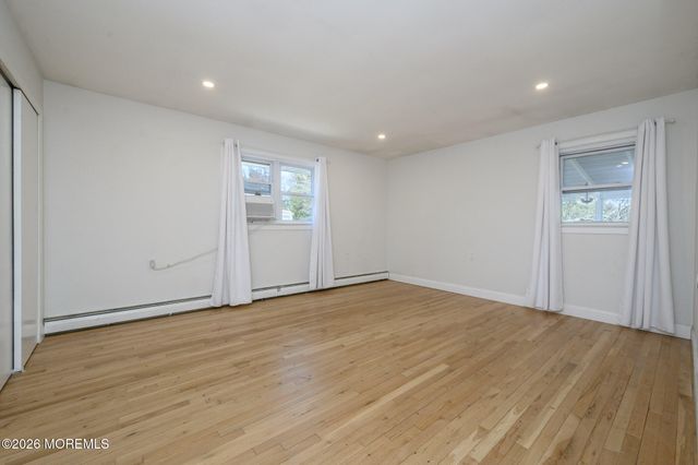 2264 Hovsons Boulevard, Toms River, NJ 08753