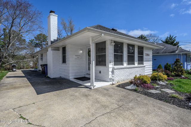 2264 Hovsons Boulevard, Toms River, NJ 08753