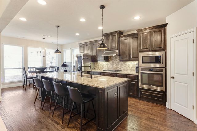 821 Patio Street, Little Elm, TX 76227