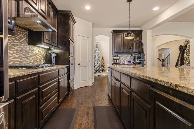 821 Patio Street, Little Elm, TX 76227