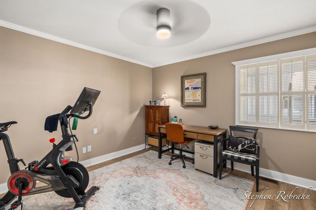 400 Lakeview Court 19, Spring Lake, MI 49456