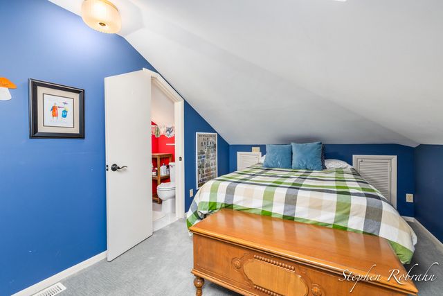 400 Lakeview Court 19, Spring Lake, MI 49456