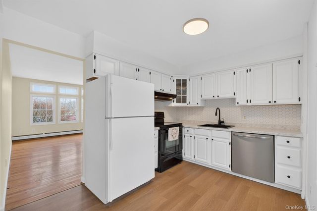 19 Cayuga Drive, Wappingers Falls, NY 12590