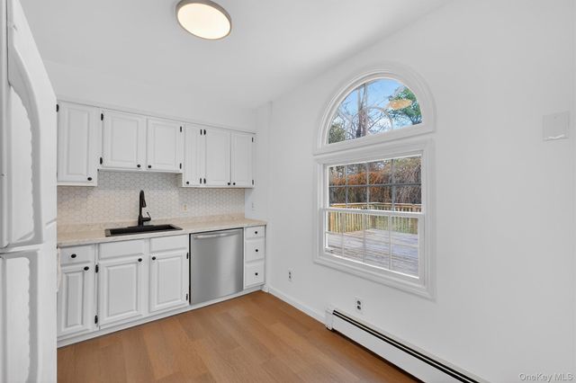 19 Cayuga Drive, Wappingers Falls, NY 12590