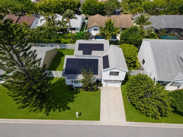 14512 SW 139th Ave Circle W, Miami, FL 33186