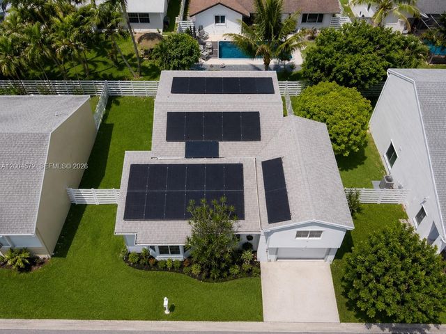 14512 SW 139th Ave Circle W, Miami, FL 33186