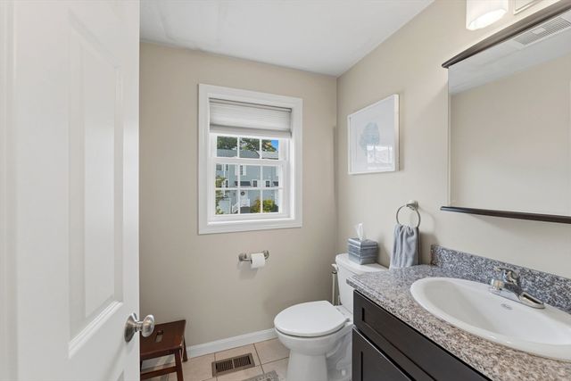 34 Bittersweet Blvd, Worcester, MA 01607