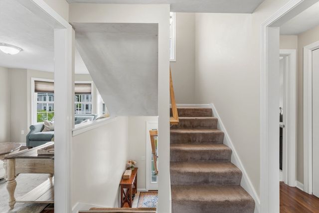 34 Bittersweet Blvd, Worcester, MA 01607