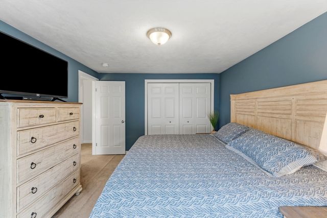 34 Bittersweet Blvd, Worcester, MA 01607