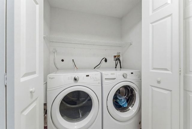 34 Bittersweet Blvd, Worcester, MA 01607