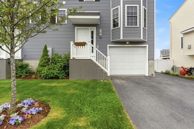 34 Bittersweet Blvd, Worcester, MA 01607