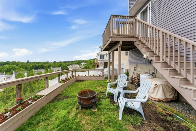 34 Bittersweet Blvd, Worcester, MA 01607