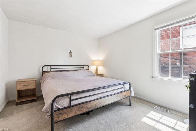 1304 Stockley Gdns Apt 507, Norfolk, VA 23517