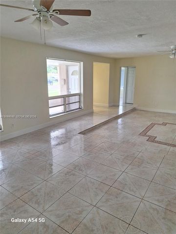 711 SW 64th Pkwy 711, Pembroke Pines, FL 33023