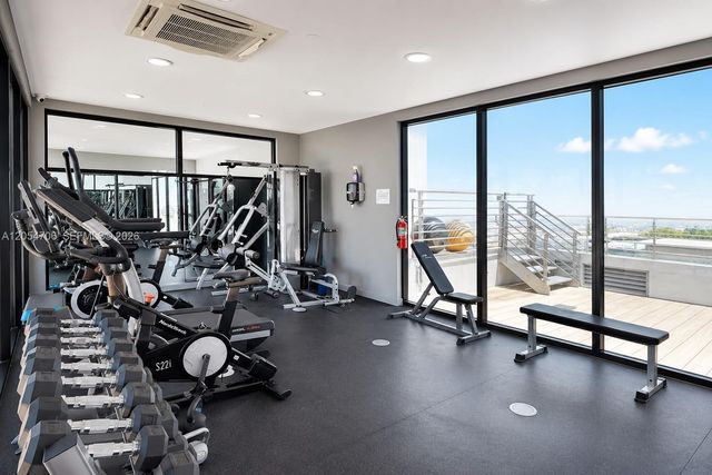 101 Sunrise Dr A-201, Key Biscayne, FL 33149