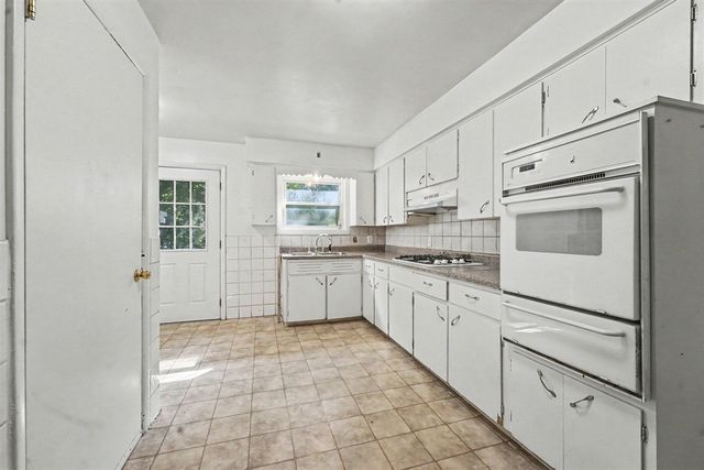 2154 Mckee Avenue, Grand Rapids, MI 49503
