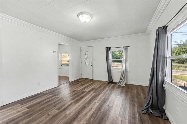 2154 Mckee Avenue, Grand Rapids, MI 49503