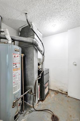 21 Park Charles Boulevard S B, St Peters, MO 63376