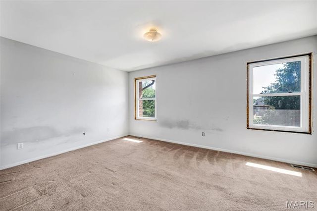 21 Park Charles Boulevard S B, St Peters, MO 63376