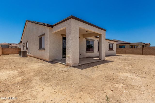 17324 W ROYAL PALM Road, Waddell, AZ 85355