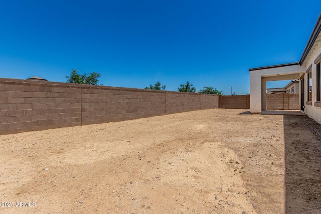 17324 W ROYAL PALM Road, Waddell, AZ 85355