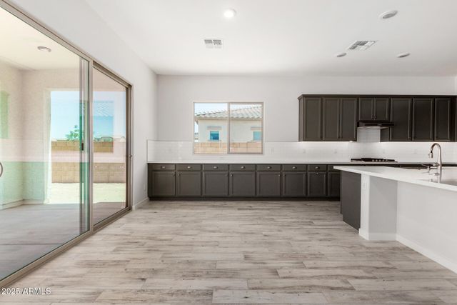 17324 W ROYAL PALM Road, Waddell, AZ 85355