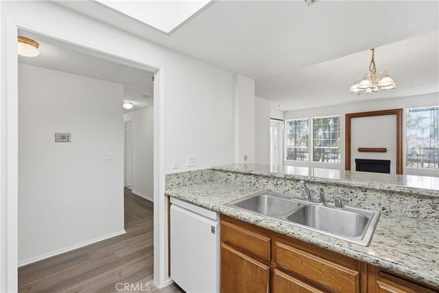2559 Plaza Del Amo 104, Torrance, CA 90503