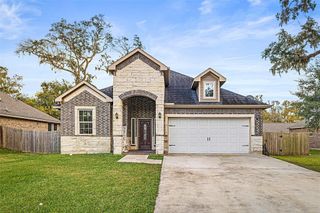 267 Freeman Boulevard, West Columbia, TX 77486