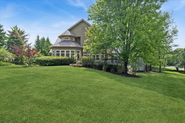 1546 Bobolink Circle, Woodstock, IL 60098