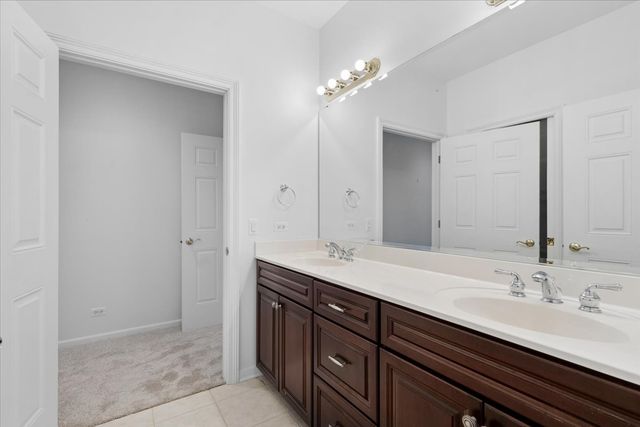 1546 Bobolink Circle, Woodstock, IL 60098