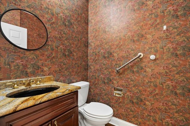 1546 Bobolink Circle, Woodstock, IL 60098