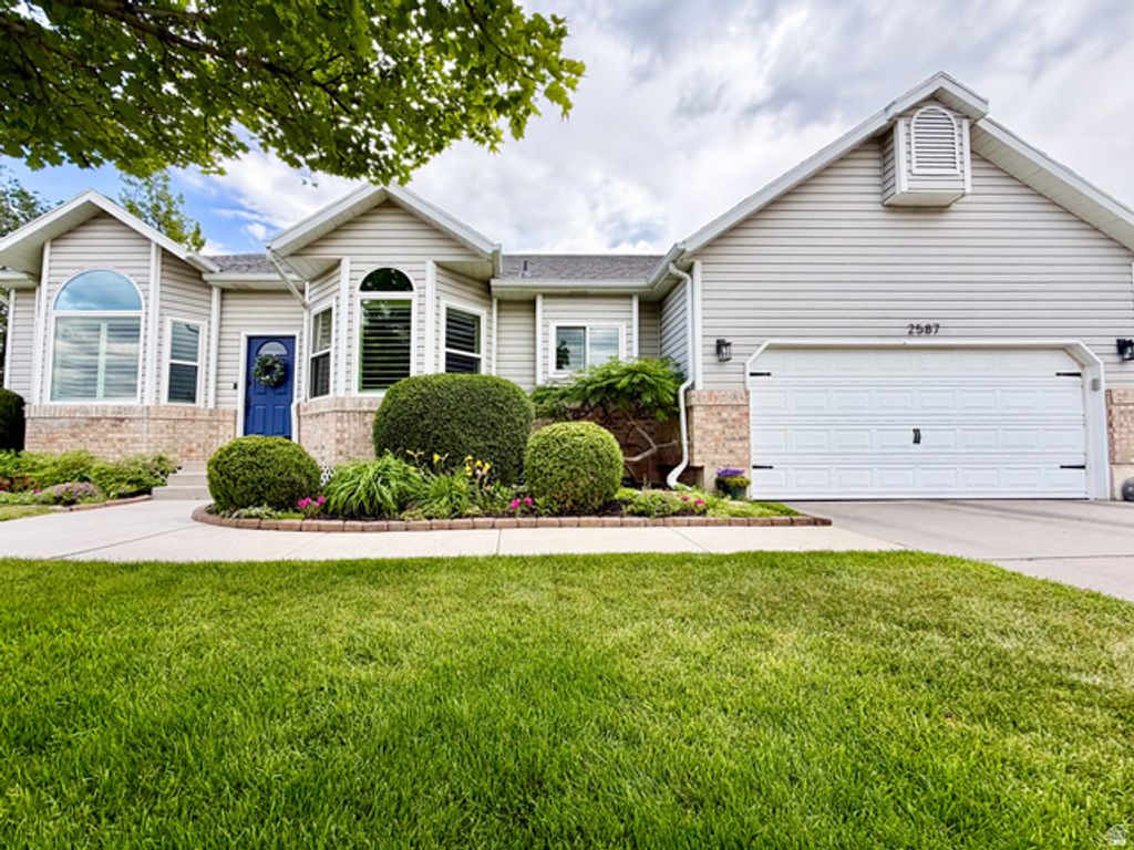 2587 W VISTA MEADOWS DR, Riverton, UT 84065 — photo 2