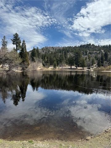 32988 Arrowbear Dr, Arrowbear, CA 92382