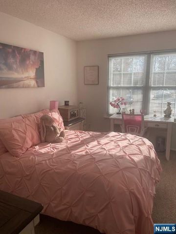 181 Linden 181, Mahwah, NJ 07430