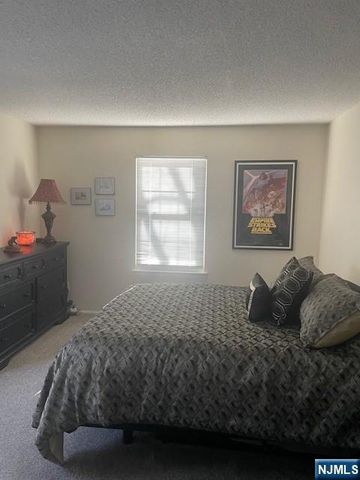 181 Linden 181, Mahwah, NJ 07430