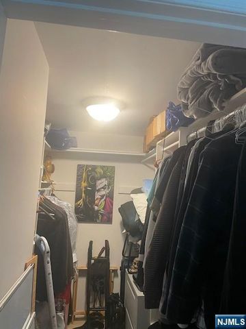 181 Linden 181, Mahwah, NJ 07430