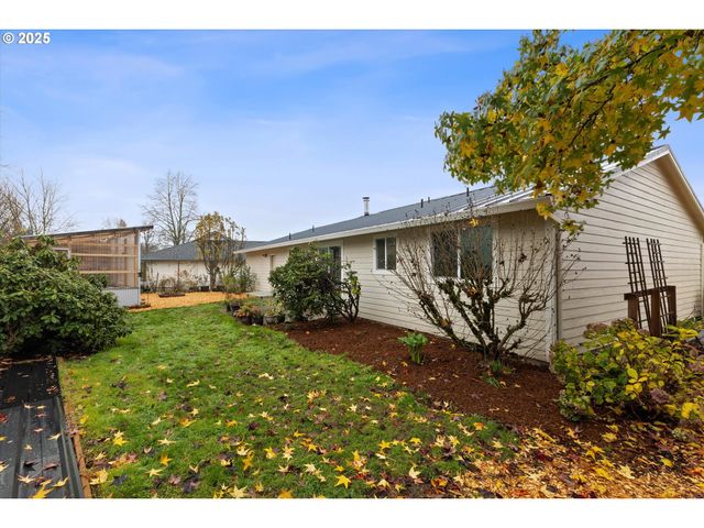 1997 Sw OLEANDER Ct, Mc Minnville, OR 97128