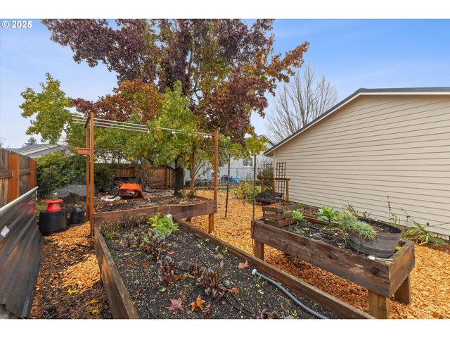 1997 Sw OLEANDER Ct, Mc Minnville, OR 97128