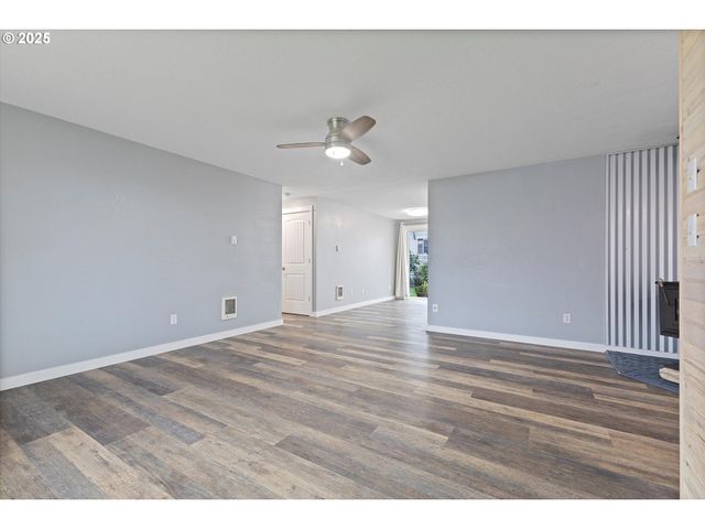 1997 Sw OLEANDER Ct, Mc Minnville, OR 97128