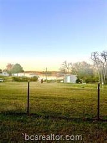 274 Lcr 911, Jewett, TX 75846