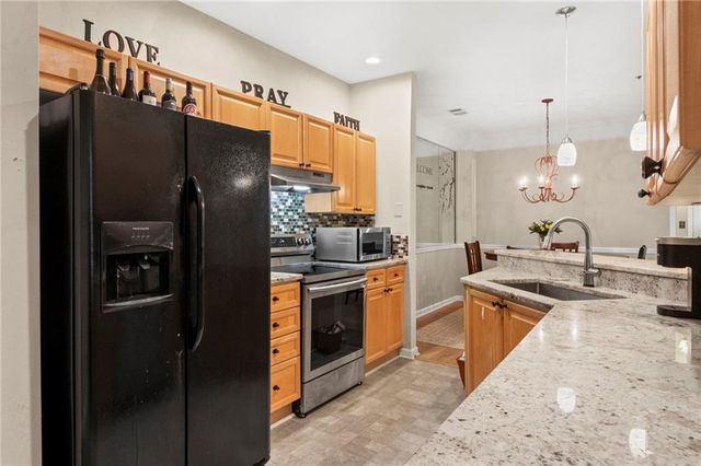 933 Sandringham Drive 933, Alpharetta, GA 30004