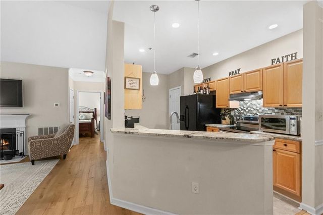 933 Sandringham Drive 933, Alpharetta, GA 30004