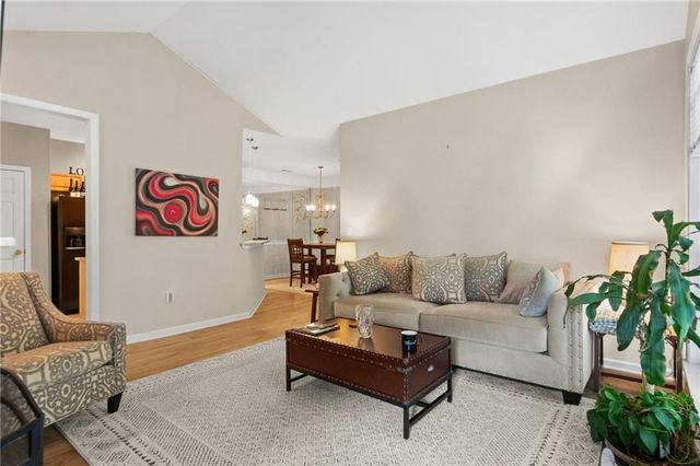 933 Sandringham Drive 933, Alpharetta, GA 30004