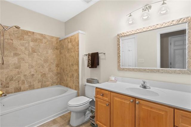 933 Sandringham Drive 933, Alpharetta, GA 30004