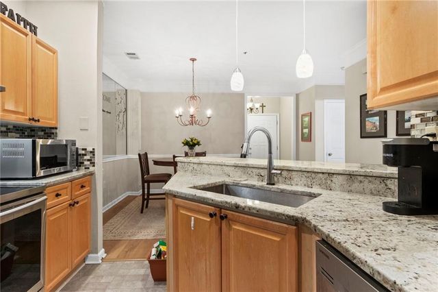 933 Sandringham Drive 933, Alpharetta, GA 30004