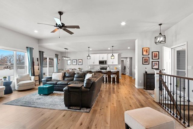 2885 SUSSEX ROAD, Green Bay, WI 54311