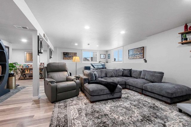 2885 SUSSEX ROAD, Green Bay, WI 54311