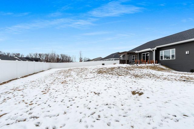 2885 SUSSEX ROAD, Green Bay, WI 54311