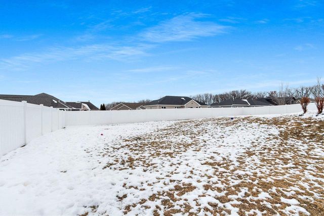 2885 SUSSEX ROAD, Green Bay, WI 54311