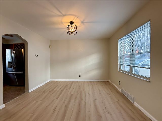 3037 Churchview Ave, Baldwin Boro, PA 15227